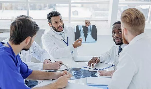 ҽ������