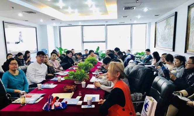 ҽ������