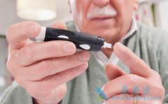 ����ҽ�Ʒ�����ʳ�е�AGE��Ԥ�����򲡵Ĺؼ�