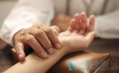 ��ͳ����ҽ���Ʒΰ��������κ���