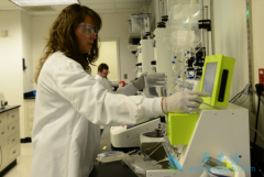 ��Ѫ��СŮ��EmilyʹCAR-Tϸ�������Ʒ��ø�����֪��