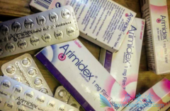 ��̴�ʹ����ÿ������ö��ټ����İ�������(anastrozole)