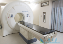 �ΰ������ڷ��������ڼ�Ӧ������Ѫ����